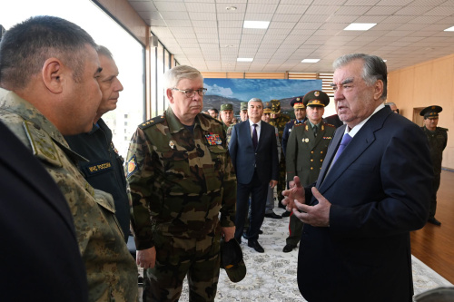 President of the Republic of Tajikistan Emomali Rahmon reviews the progress of the CSTO special exercise “Skala-2026”