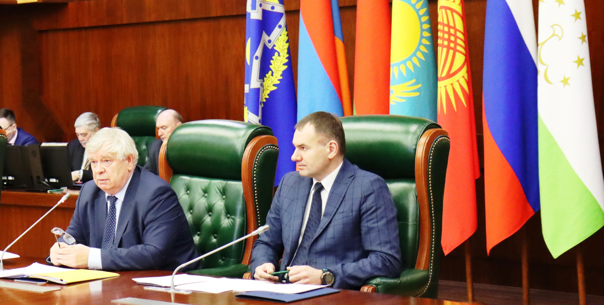 An extended meeting was held to finalize the draft CSTO Special Interstate Policy for strengthening sections of the Tajik-Afghan Border 