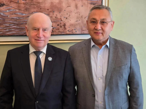 CSTO Secretary General Talatbek Masadykov held a meeting with CIS Secretary General Sergey Lebedev