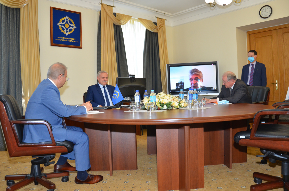 The CSTO Secretary General Stanislav Zas had a discussion via videoconferencing with the UN Assistant Secretary-General Miroslav Jenča