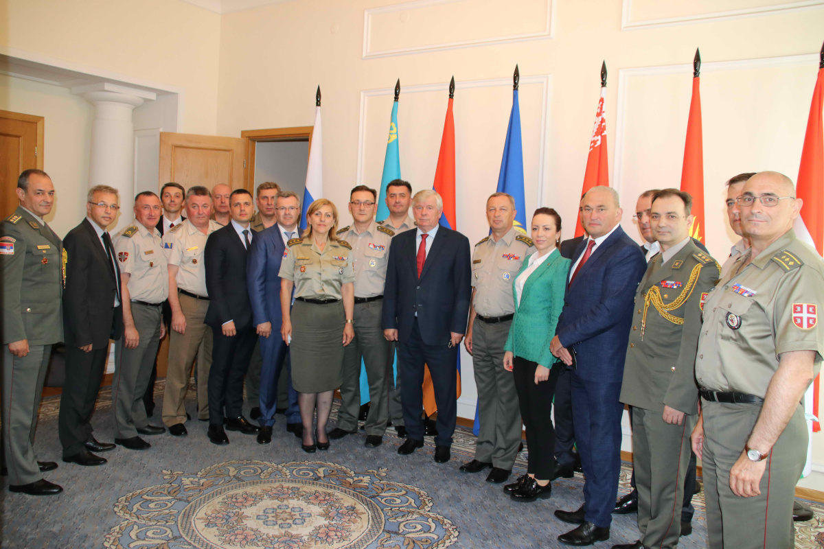 The CSTO Deputy Secretary General Valery Semerikov had a meeting with a delegation from the 10th graduating class of the Higher School of Security and Defense of the National Defense School of the Republic of Serbia