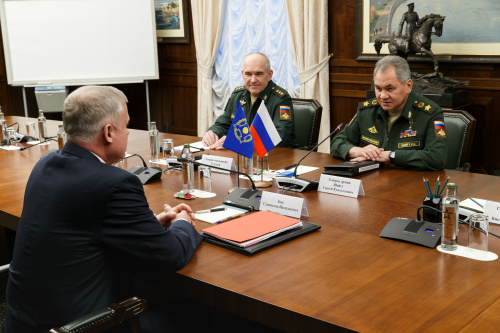 "Independent Military Review" - The crisis potential in the world requires the improvement of the military component of the CSTO - Shoigu