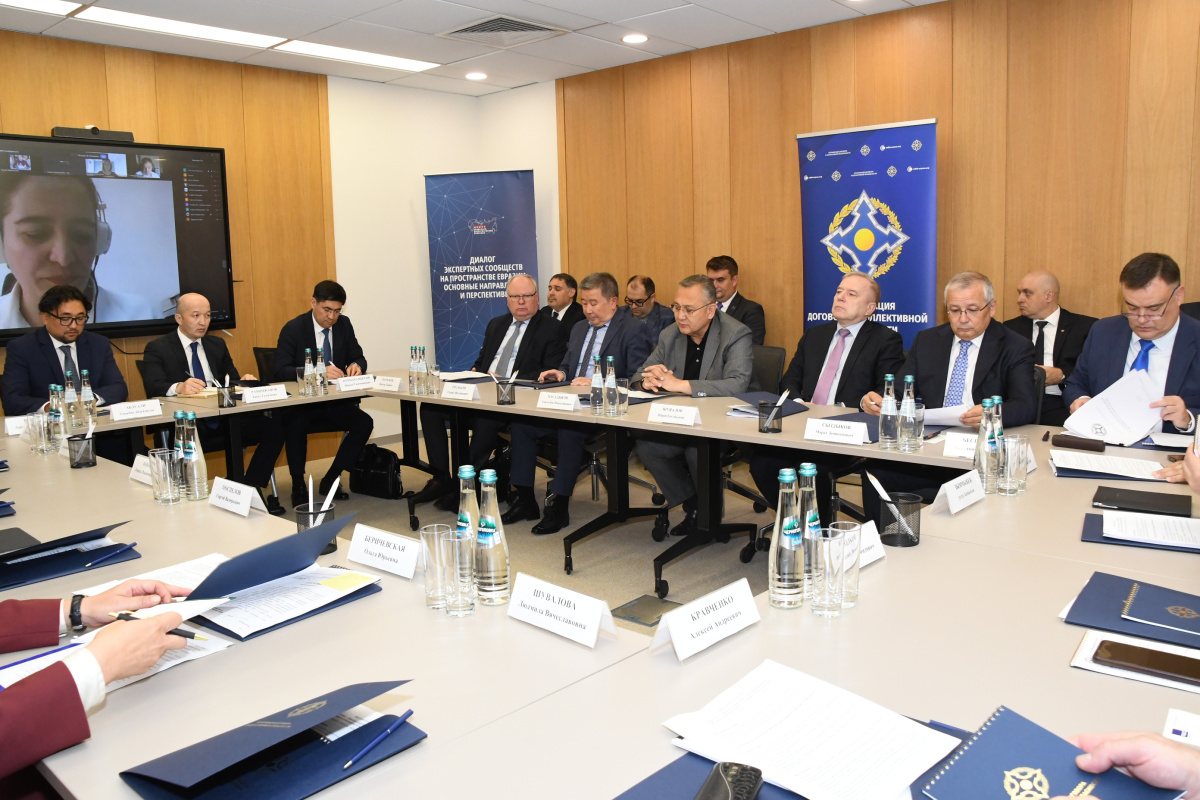 A round table entitled “Kazakhstan–Central Asia–Greater Eurasia: resilience and security amid new challenges” was held in Moscow