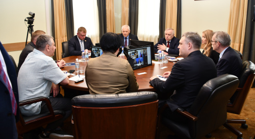 The CSTO Secretariat hosted a round table on the theme: “Cooperation in the Information and Analytical Sphere to Address Challenges and Threats to Collective Security Predicting”