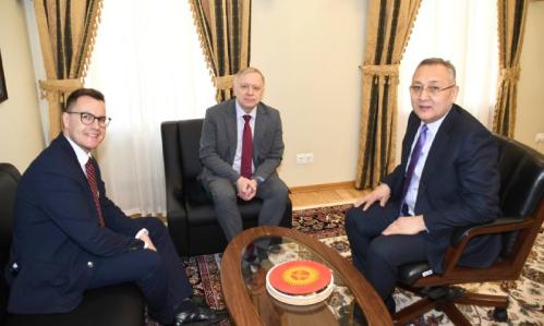 A meeting was held between the CSTO Secretary General Talaatbek Masadykov and Fyodor Voitlovsky, Director of the IMEMO RAS