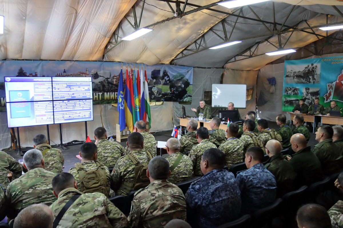 The issues of organizing the management and coordination of the CSTO CRRF Command were worked out during the trainings in the Republic of Belarus